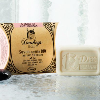 Jabón de Leche de Burra con Rosa Mosqueta - Donkeys & Co - 100 g - Imagen 2