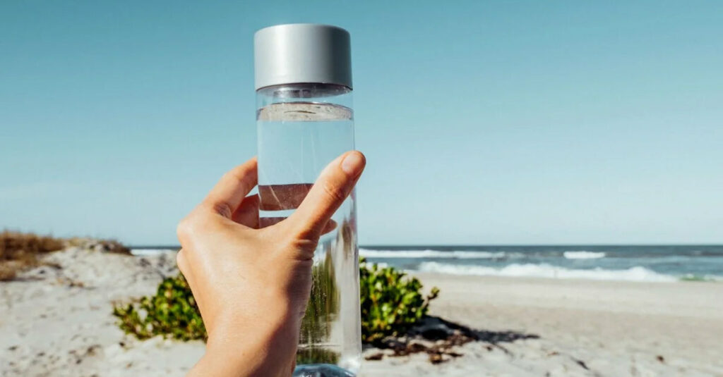 Agua de Mar: La Sabiduría del Océano en tu Cuerpo